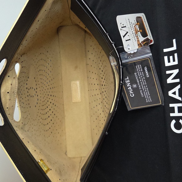 Chanel 2003 limited production 3/way convertable perforated clutch bag Rare Find - Picture 16 of 17